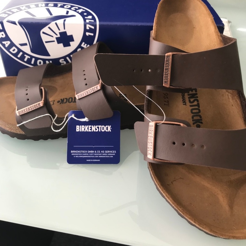 Brand New in Box Birkenstock Arizona Dark Brown 40